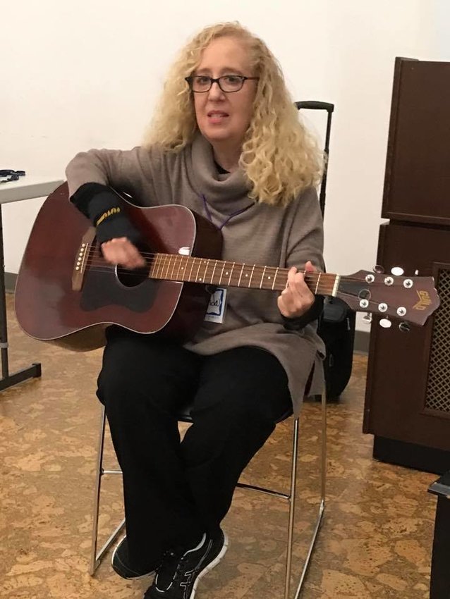 Melinda Marks Burgard and Action Toward Independence will offer Over the Rainbow, a virtual music therapy bereavement group for care partners of those who lost someone to Alzheimer’s Disease or another form of dementia. The group starts on February 1.